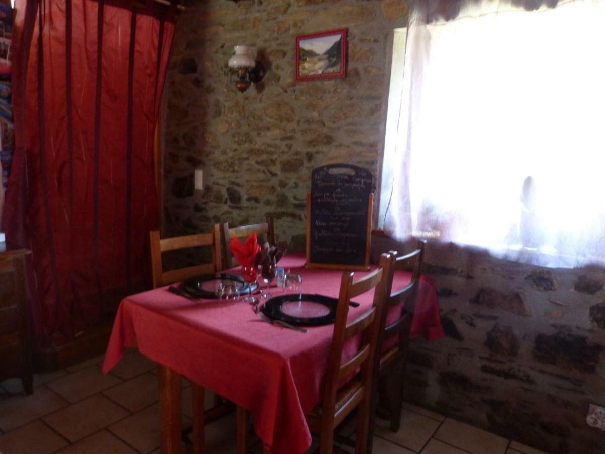 La Bergerie Ξενοδοχείο Azet Εξωτερικό φωτογραφία